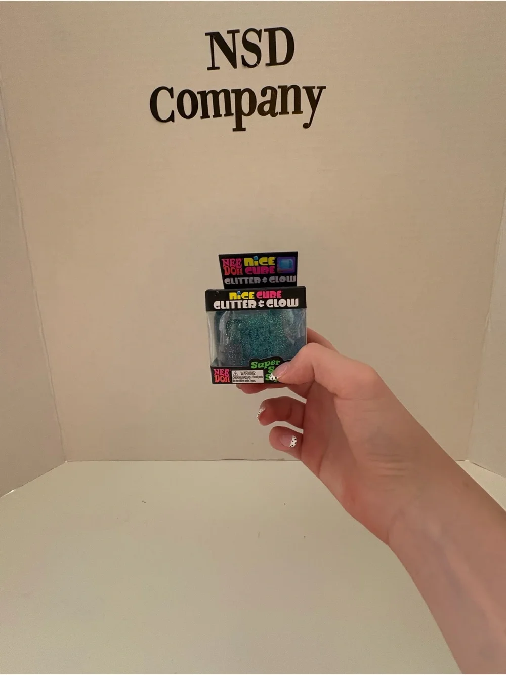 Glitter & Glow Cube Sensory Toy - Blue Green